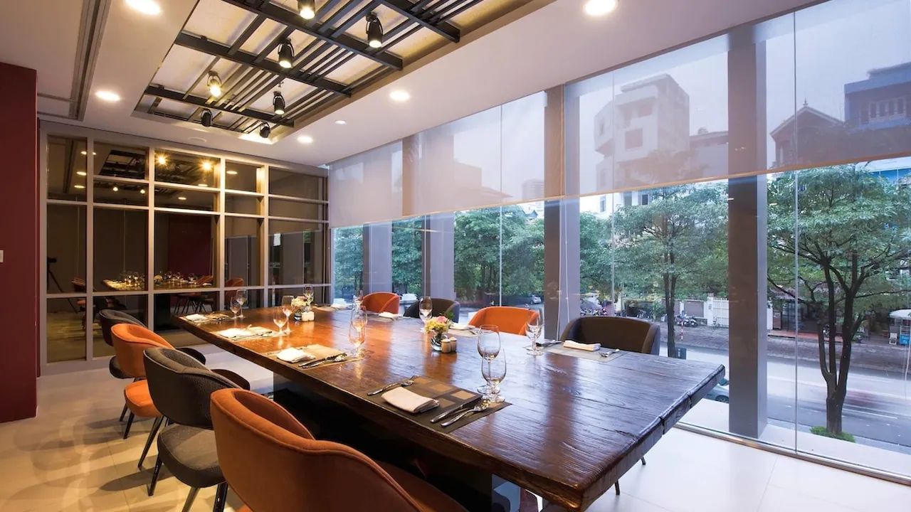 Novotel Suites Hanoi